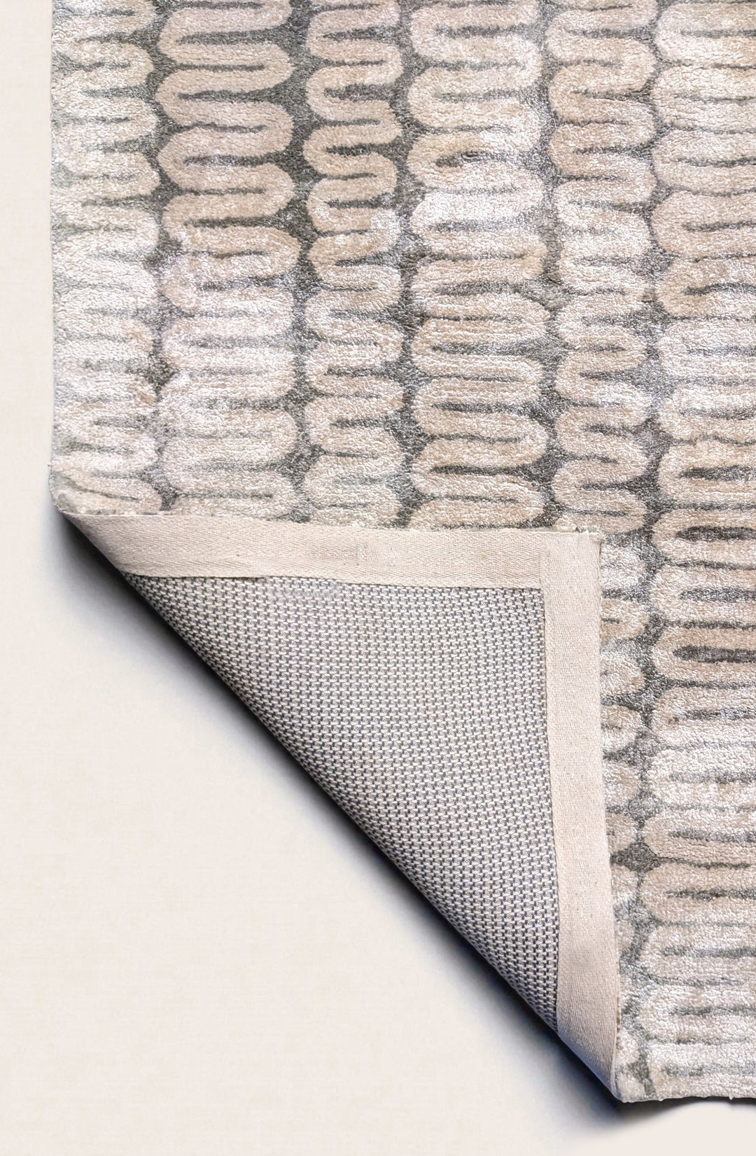 Liora Hand Tufted Rug - Size: 9.9 x 7.11