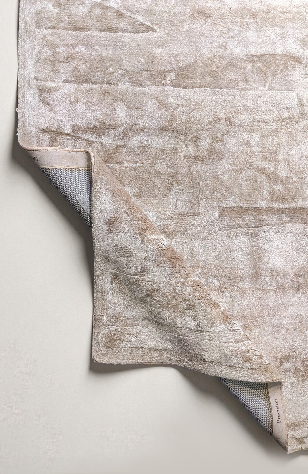 Zyra Hand Tufted Rug - Size: 11.2 x 8.3