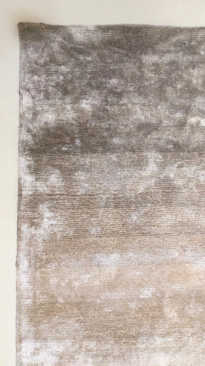 Orali Hand Tufted Rug - Size: 11.3 x 8