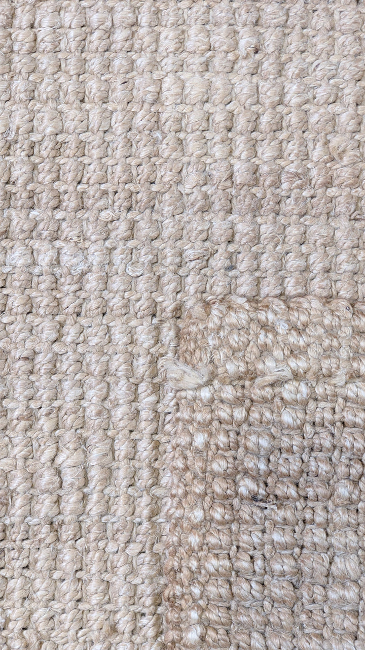 Chunky Natural Jute Runner - Size: 5.10 x 3.9