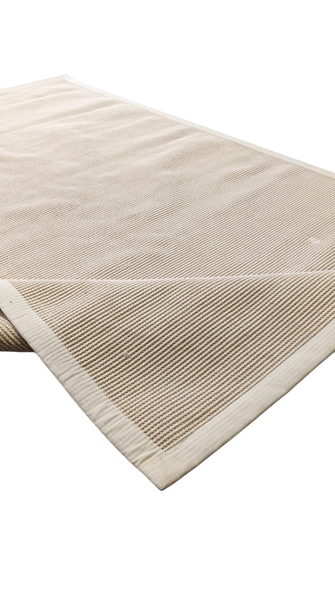 Loop Natural Jute Rug - Size: 7.8 x 4.11