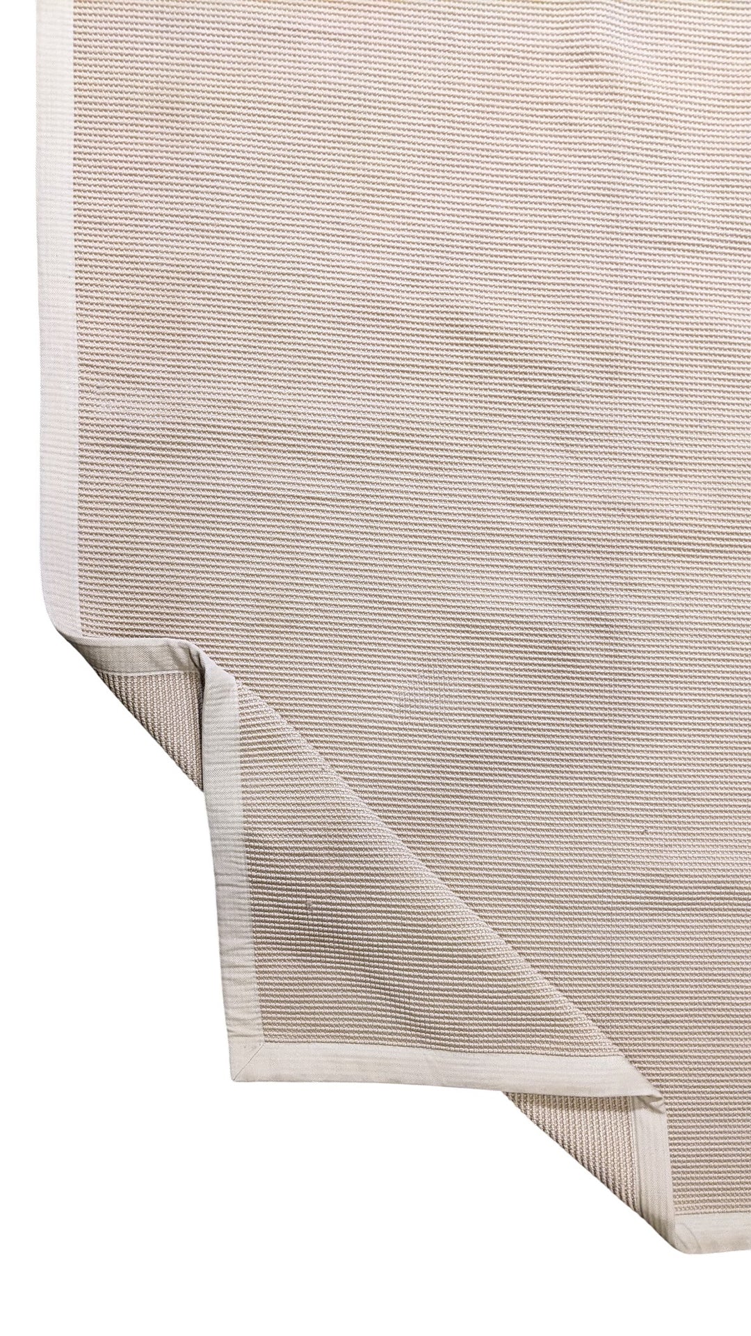 Loop Natural Jute Rug - Size: 7.8 x 4.11