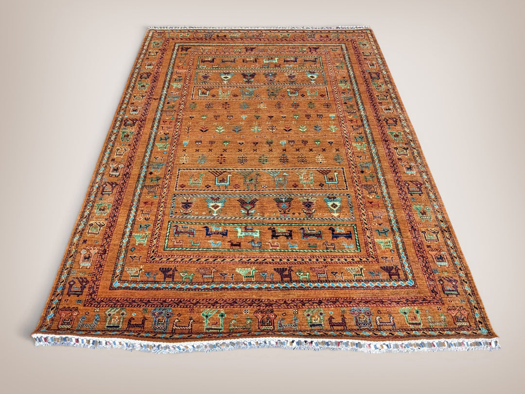 Khurjeen Rug - Size: 8.1 x 5.7