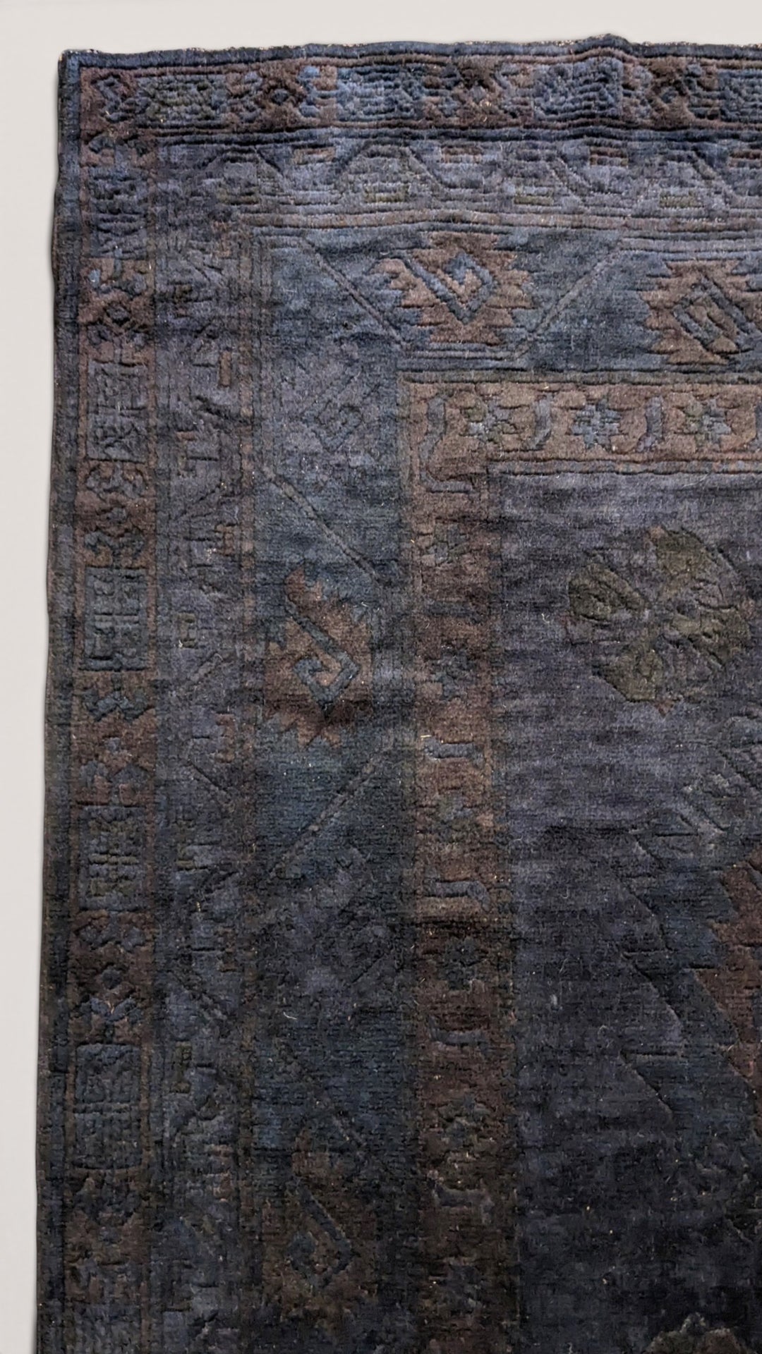 Gabbeh Modern Rug - Size: 9.5 x 6.7