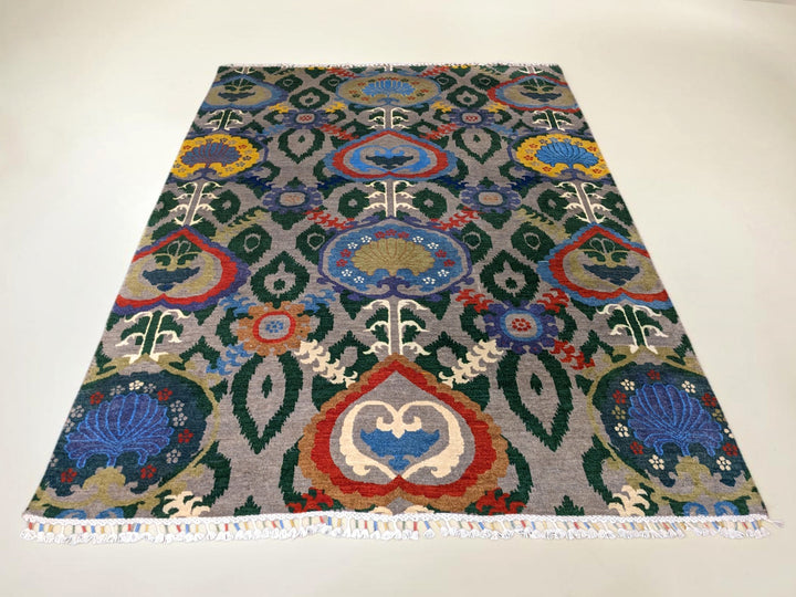 Suzani Modern Chobi Rug - Size: 9.2 x 6.2