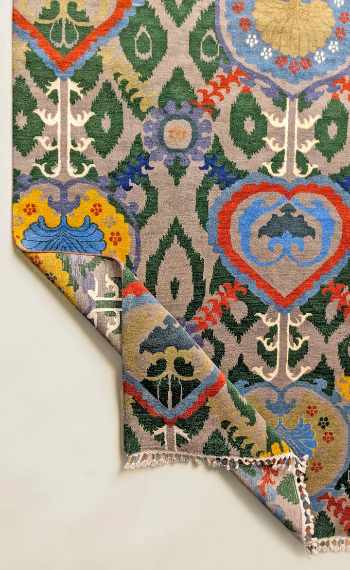 Suzani Modern Chobi Rug - Size: 9.2 x 6.2