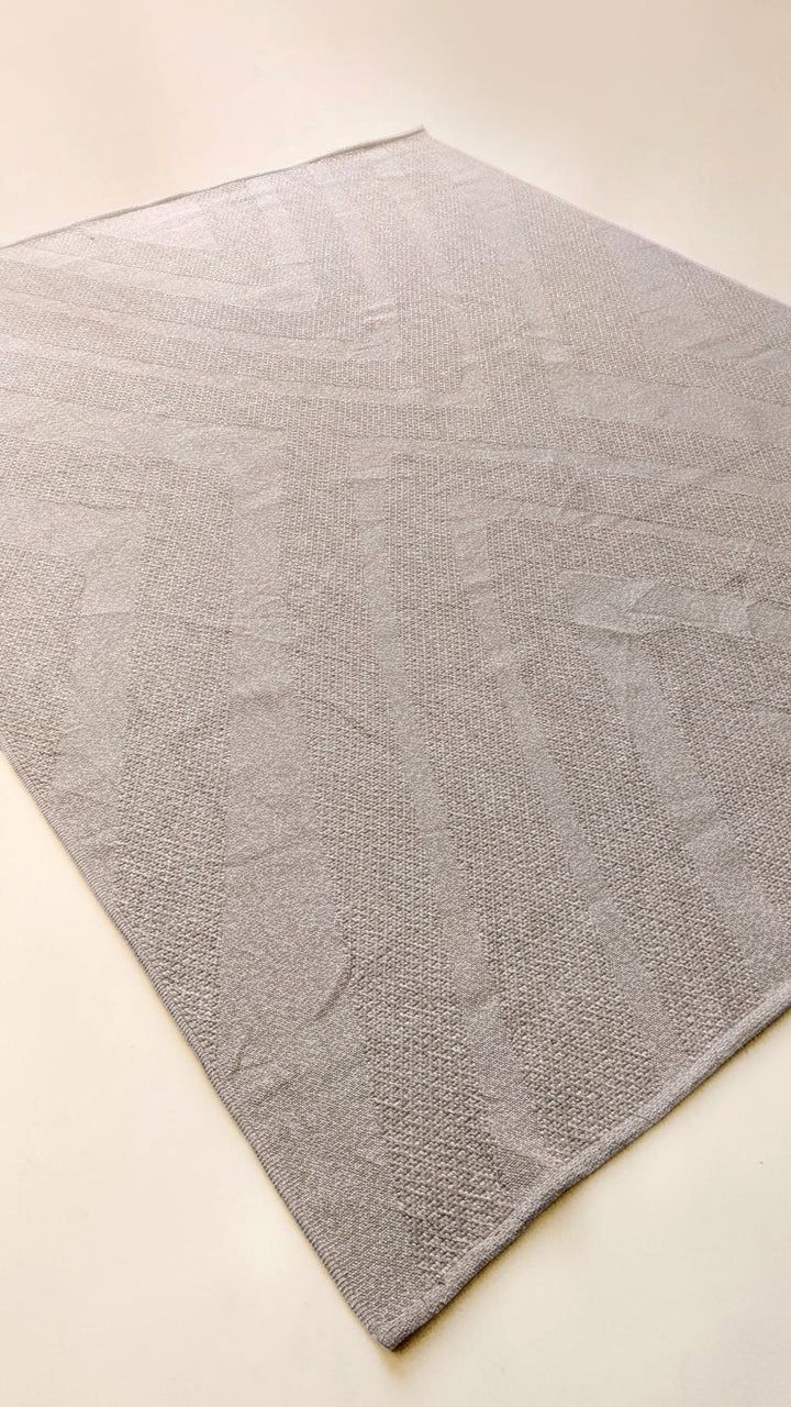 Modern Flatweave Rug - Size: 9.9 x 7.7
