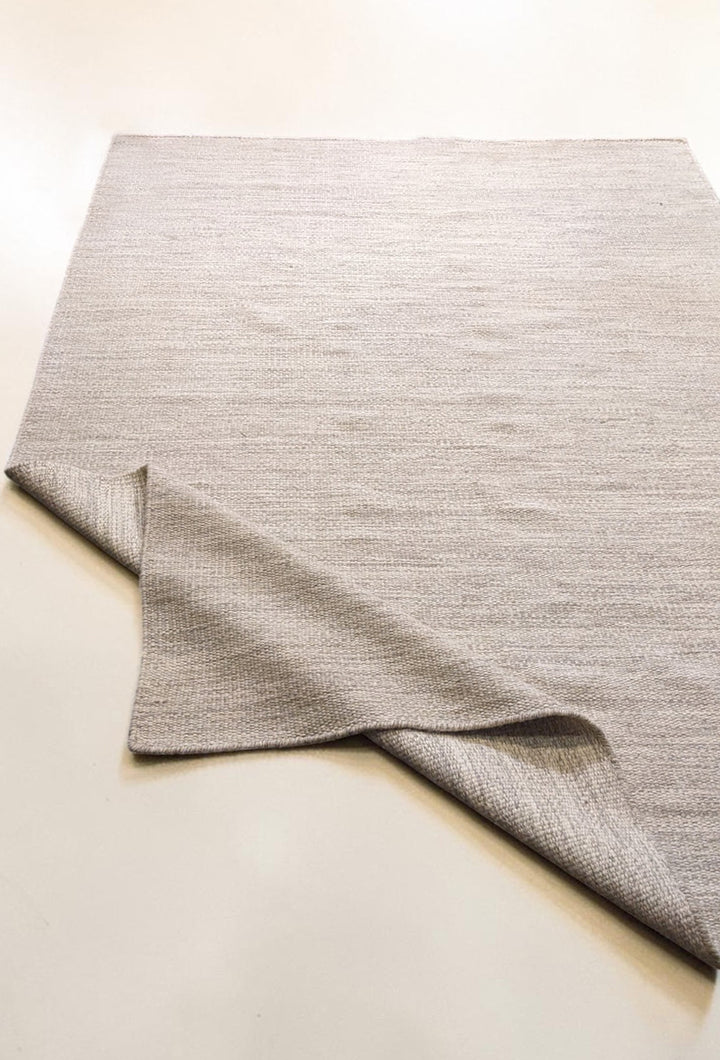 Modern Flatweave Rug - Size: 7.5 x 5.3