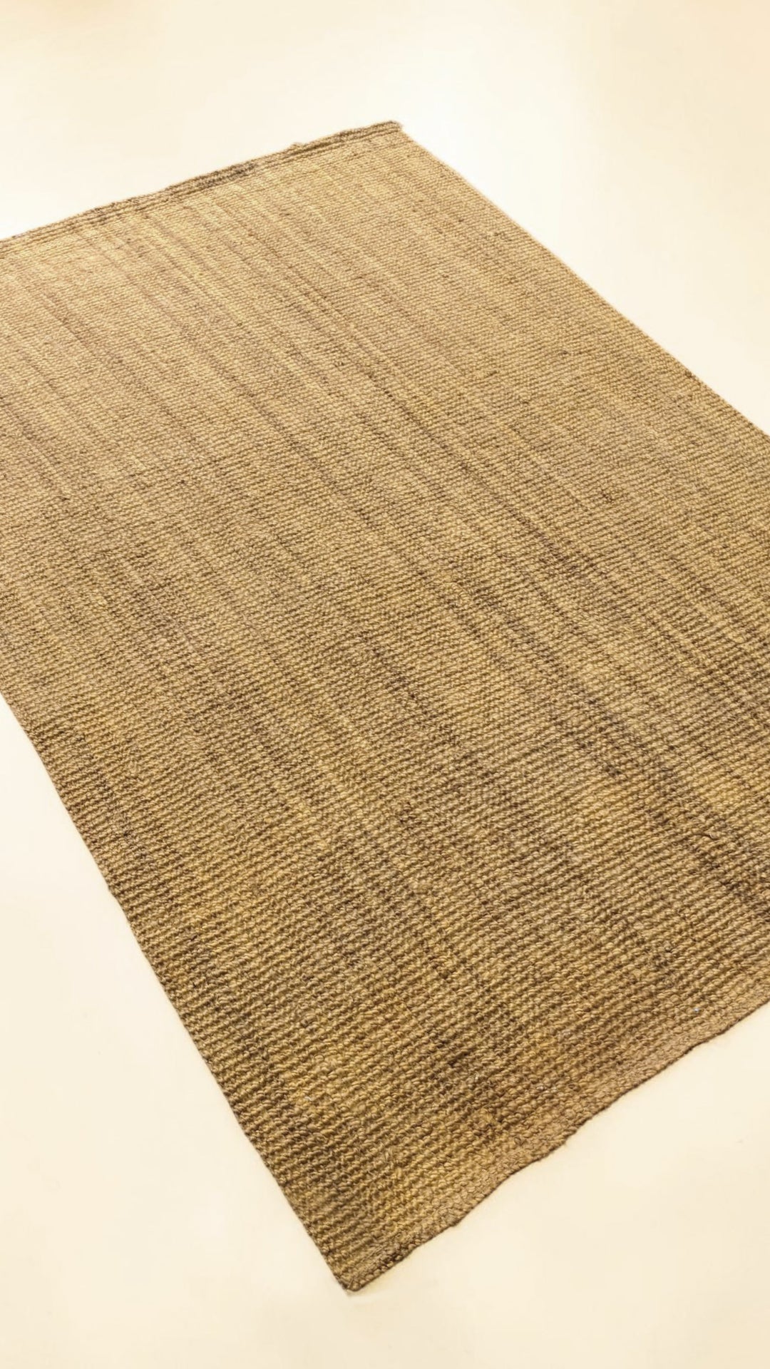 Chunky Natural Jute Rug - Size: 7.3 x 5