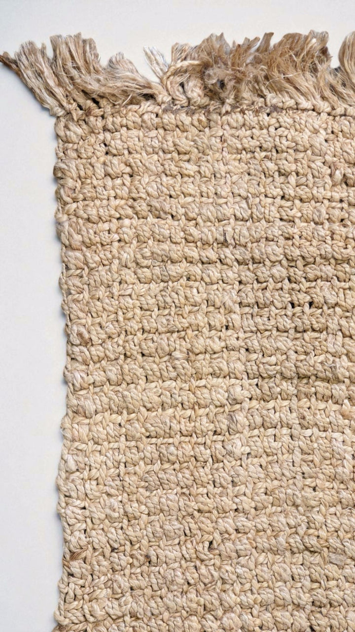 Chunky Natural Jute Rug - Size: 7.10 x 5.3