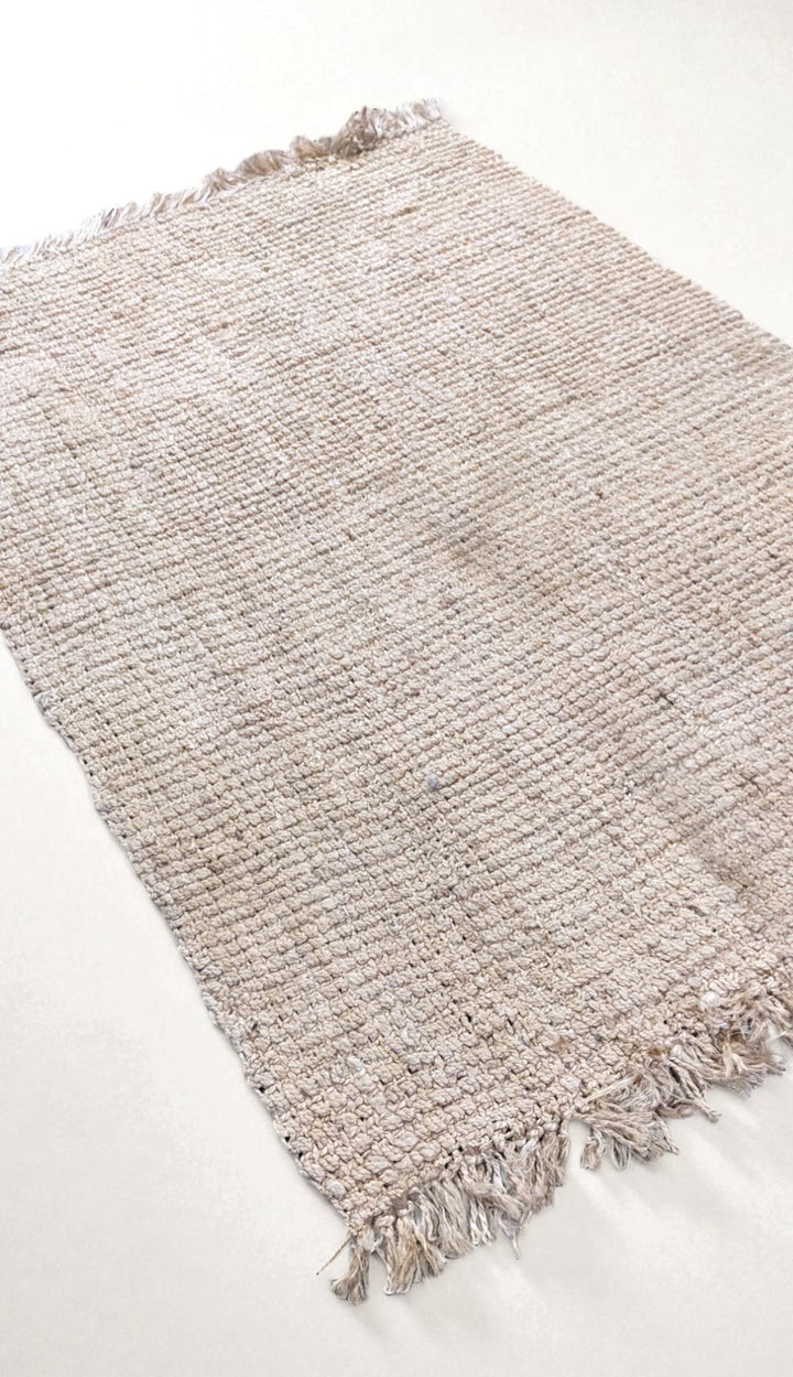Chunky Natural Jute Rug - Size: 7.10 x 5.3