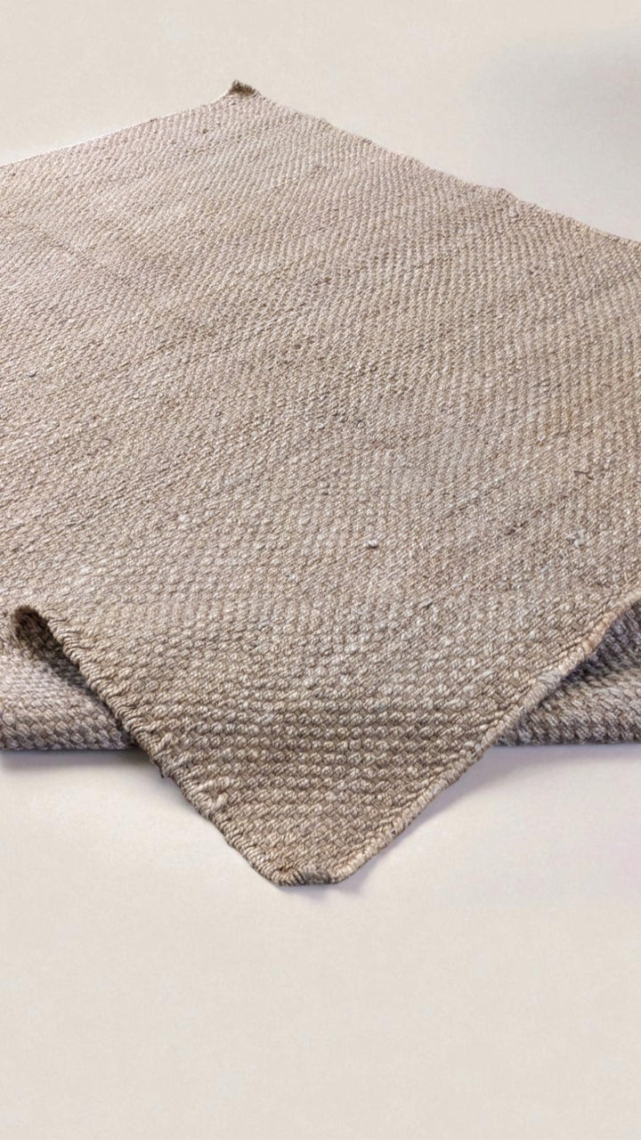 Flatweave Natural Jute Rug - Size: 7.5 x 5.6