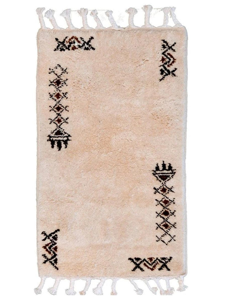 Moroccan Shag Rug - Size: 4.0 x 2.6