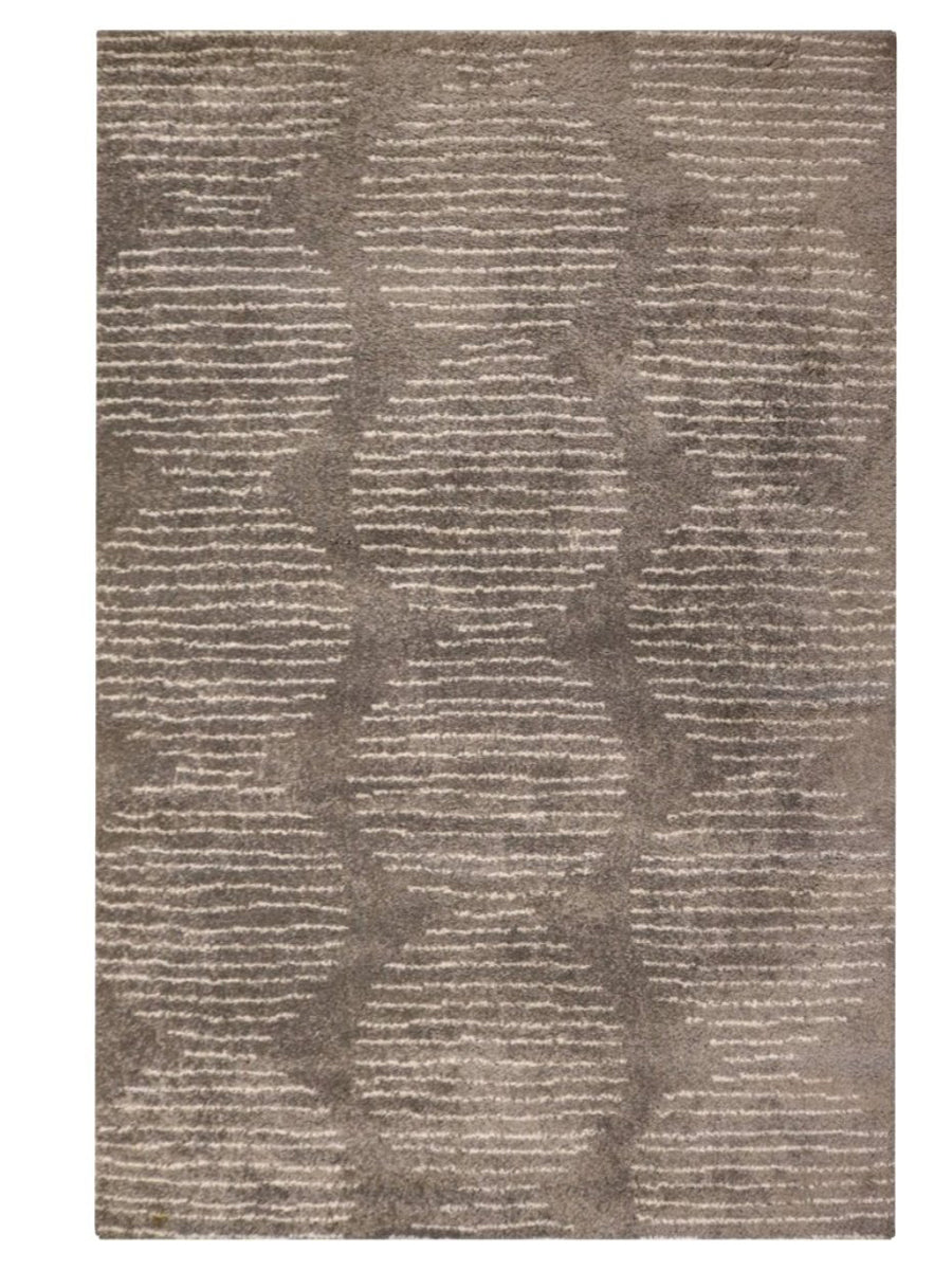 Modern Shag Rug - Size: 7.4 x 5.3