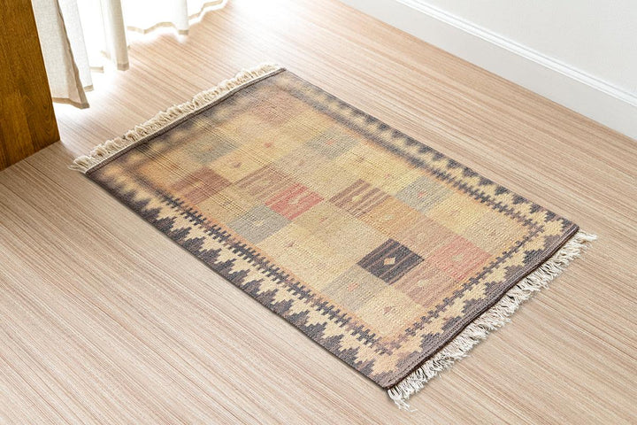 Buharkent - Size: 5.2 x 3 - Imam Carpet Co