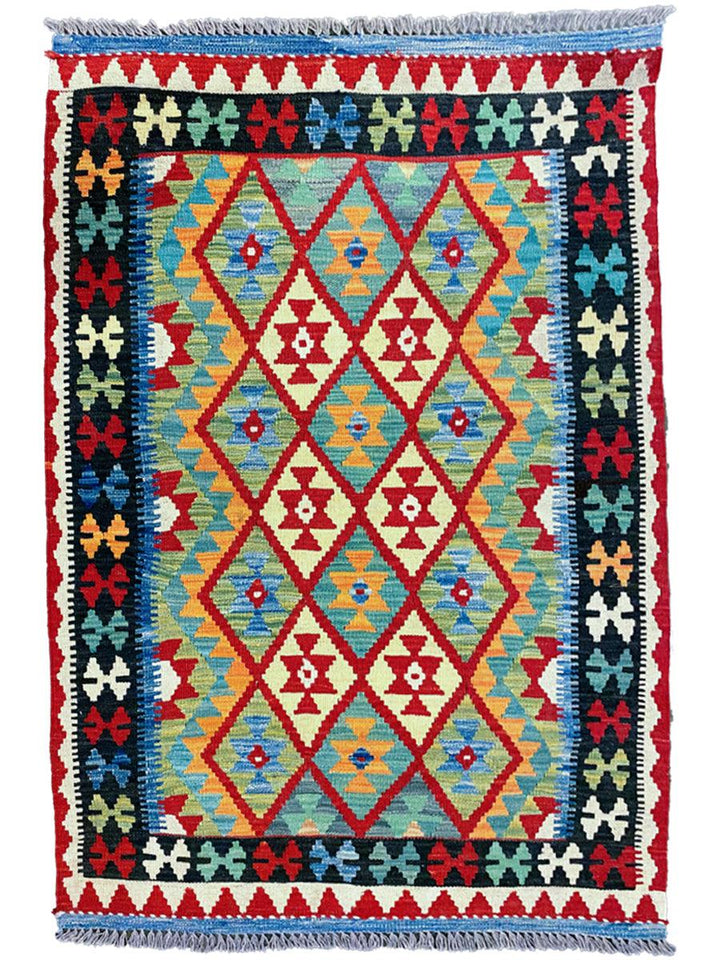 Naveah - Size: 4.7 x 3.5 - Imam Carpet Co