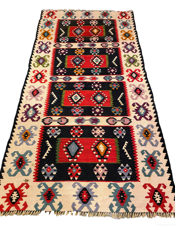 Savuca - Size: 6.2 x 3.2 - Imam Carpet Co