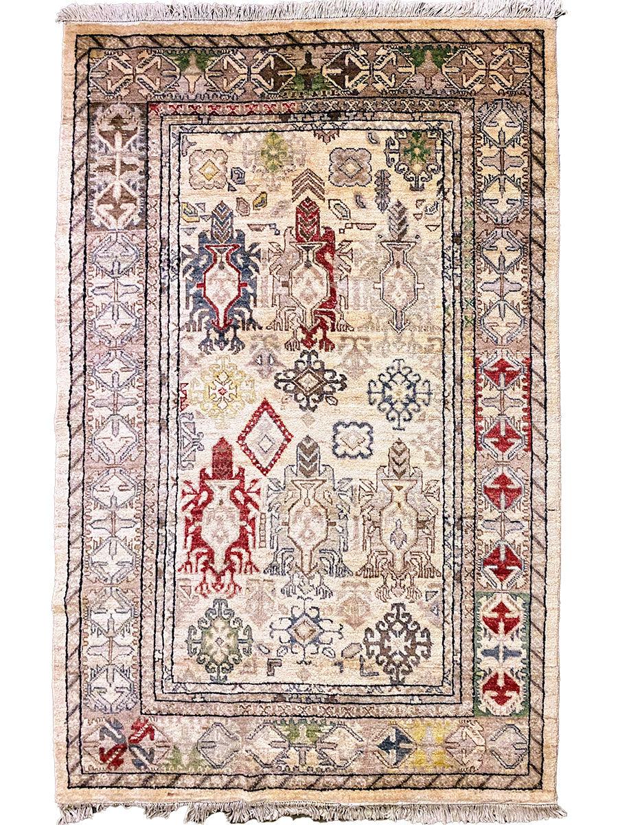 Nola - Size: 8.1 x 5.3 - Imam Carpet Co