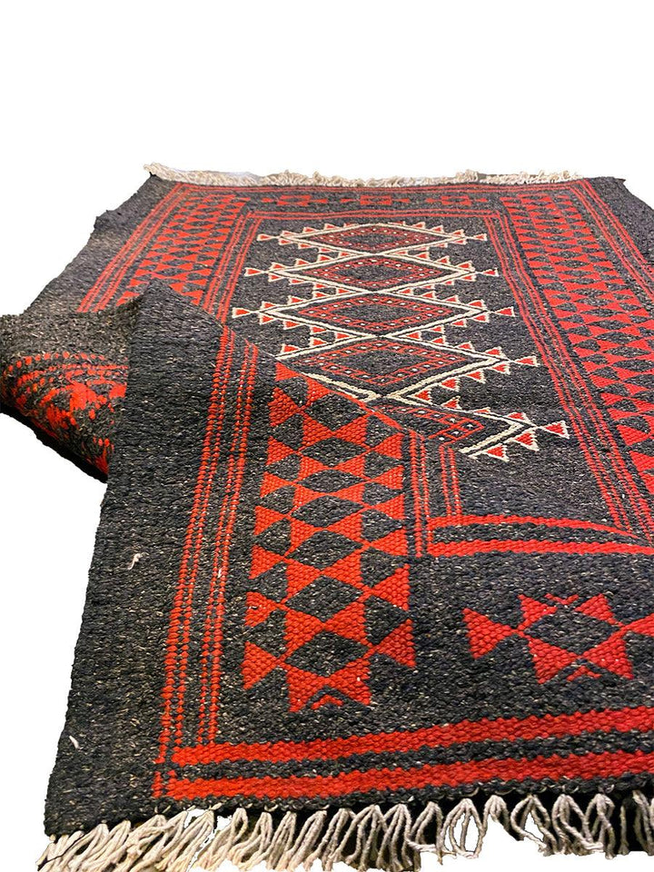 Piraziz - Size: 4 x 2.5 - Imam Carpet Co