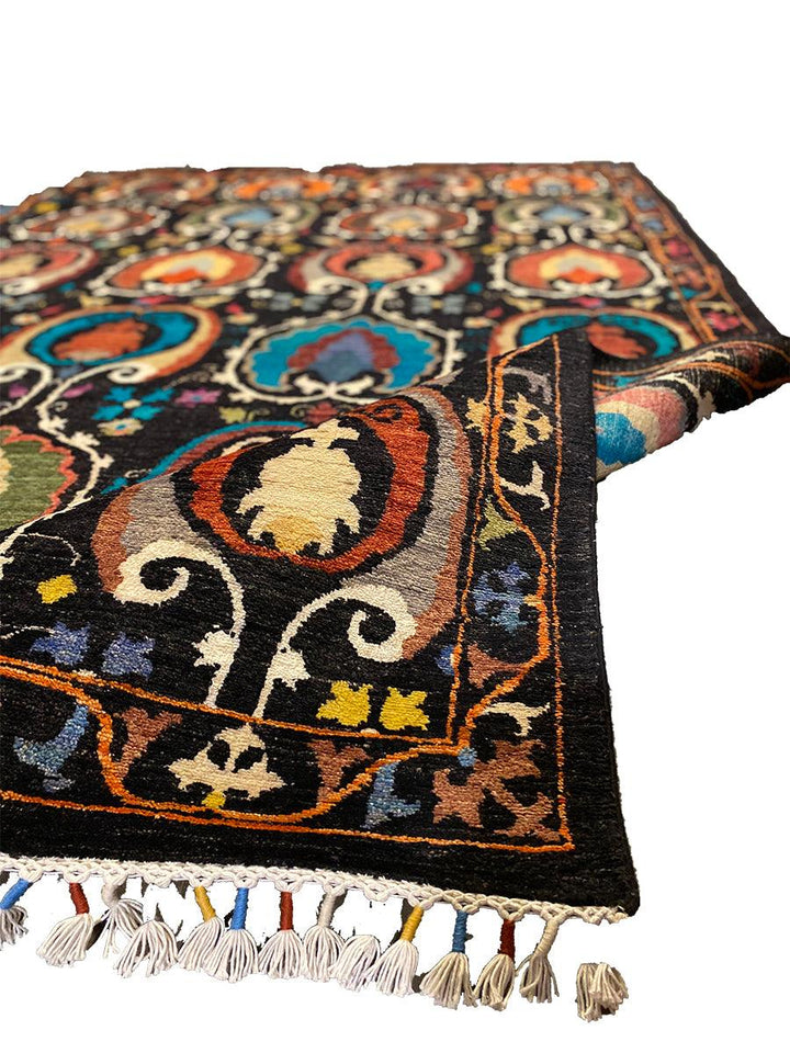 Padma - Size: 9.8 x 6.1 - Imam Carpet Co