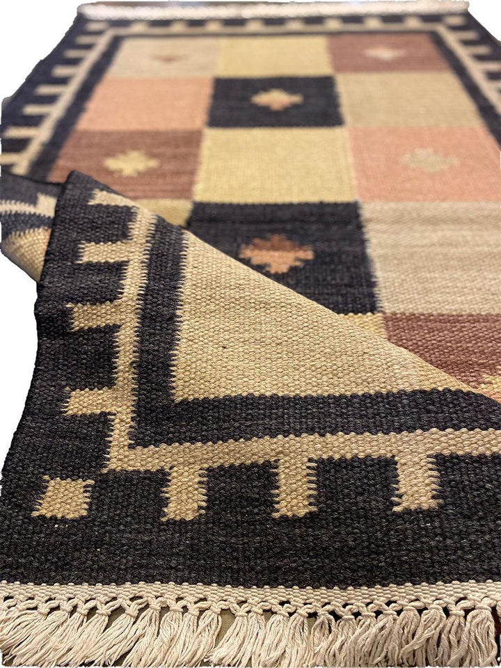 Cascade - Size: 5 x 3.1 - Imam Carpet Co