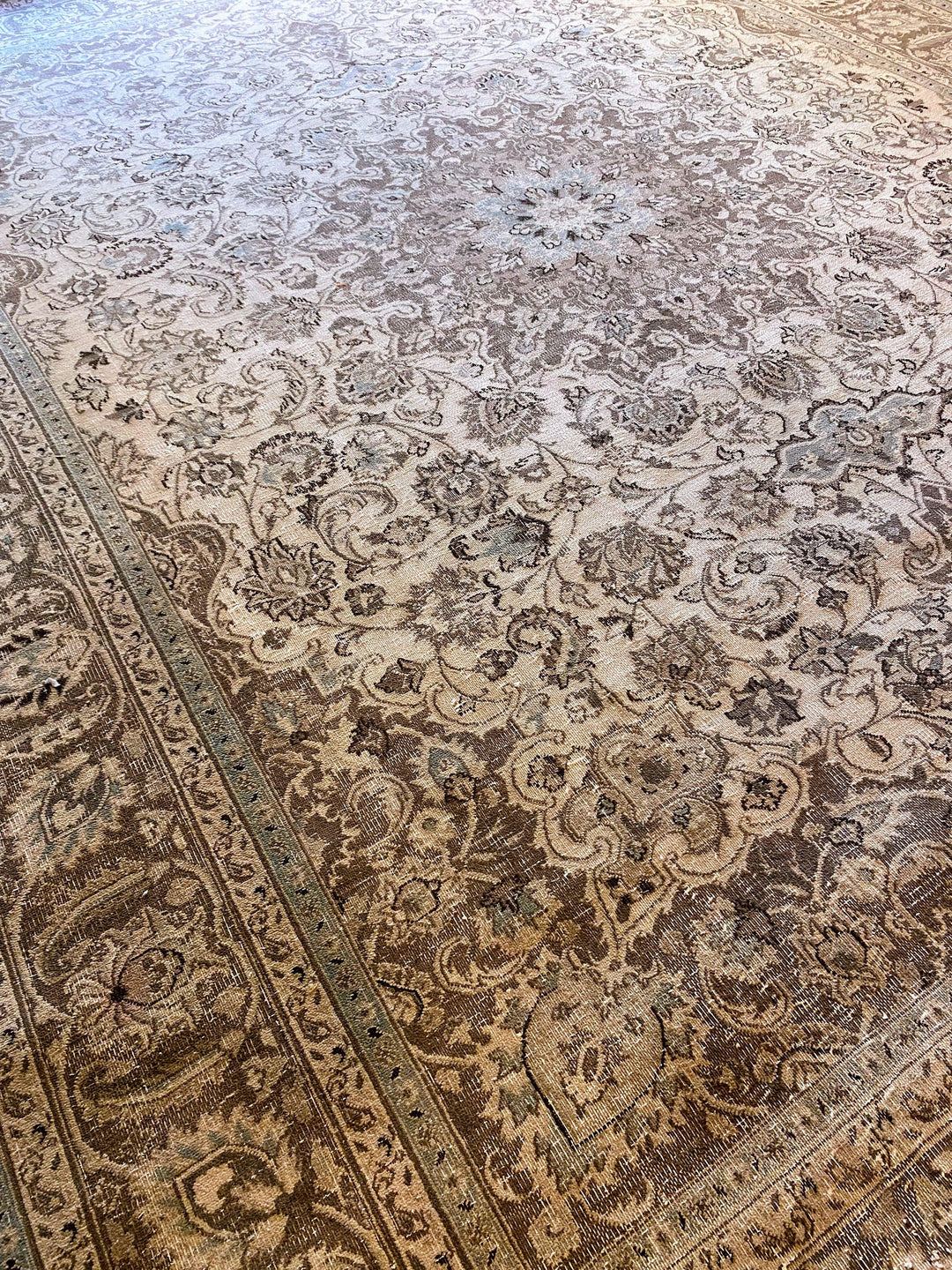 Oceana - Size: 11.11 x 9.4 - Imam Carpet Co