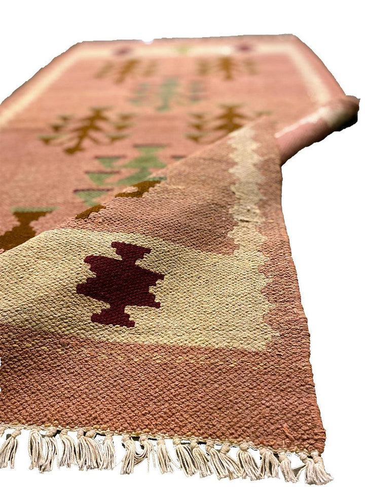 Karapinar - Size: 4.4 x 2.3 - Imam Carpet Co