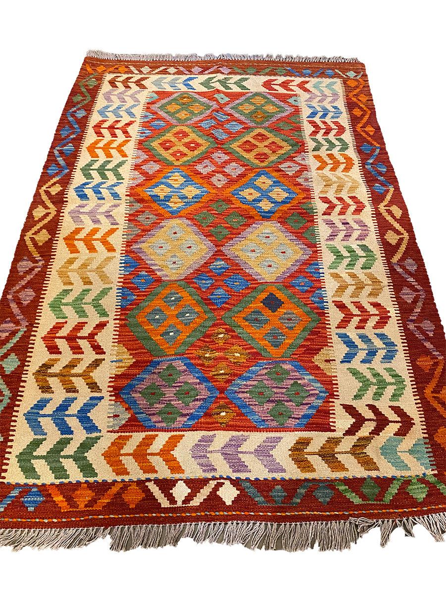 Minaf - Size: 6 x 4.4 - Imam Carpet Co