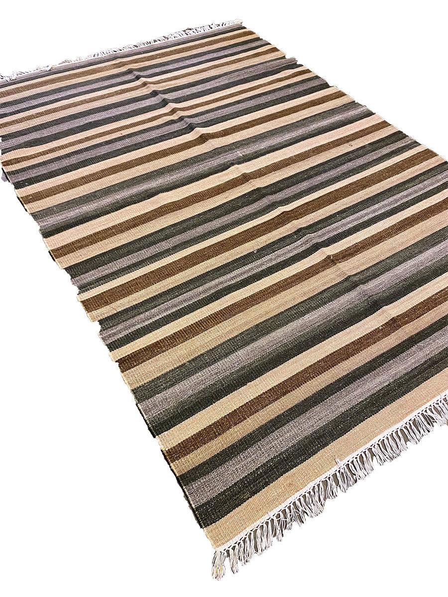 Soil - Size: 8 x 5.7 - Imam Carpet Co