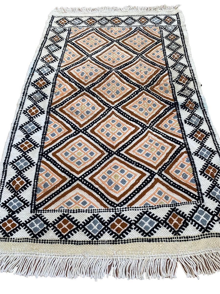 Harem - Size: 2.6 x 1.6 - Imam Carpet Co