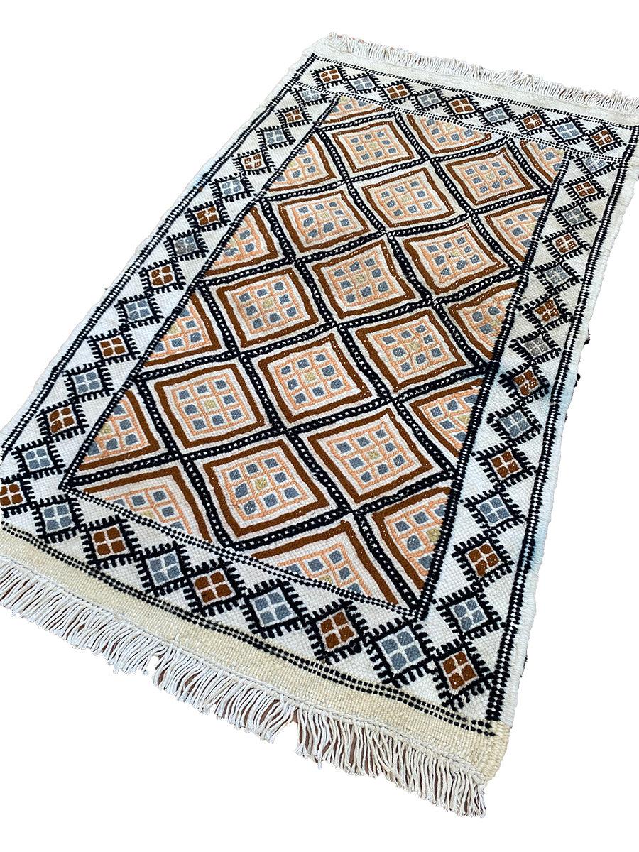 Harem - Size: 2.6 x 1.6 - Imam Carpet Co