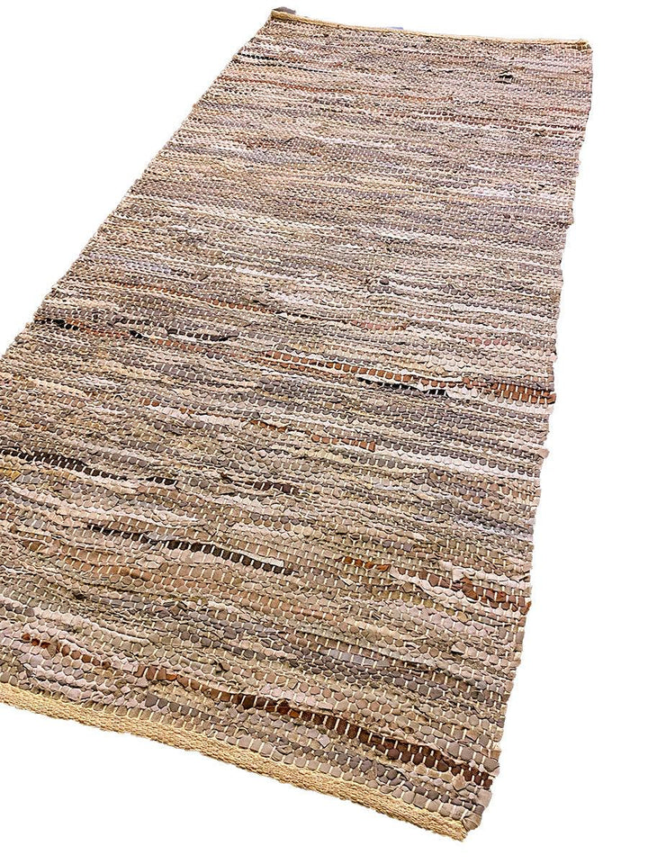 Serena - Size: 6.1 x 3.1 - Imam Carpet Co