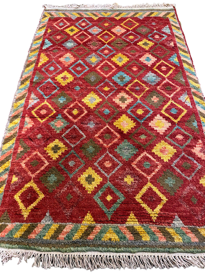 Ghozi - Size: 4.11 x 3.1 - Imam Carpet Co