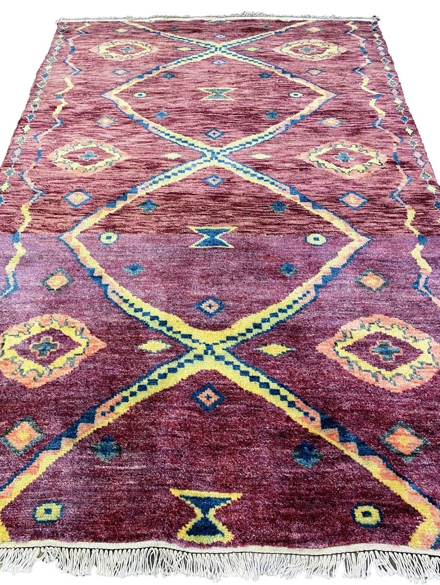 Abrush Moroccan Rug - Size: 8.1 x 5.6 - Imam Carpet Co