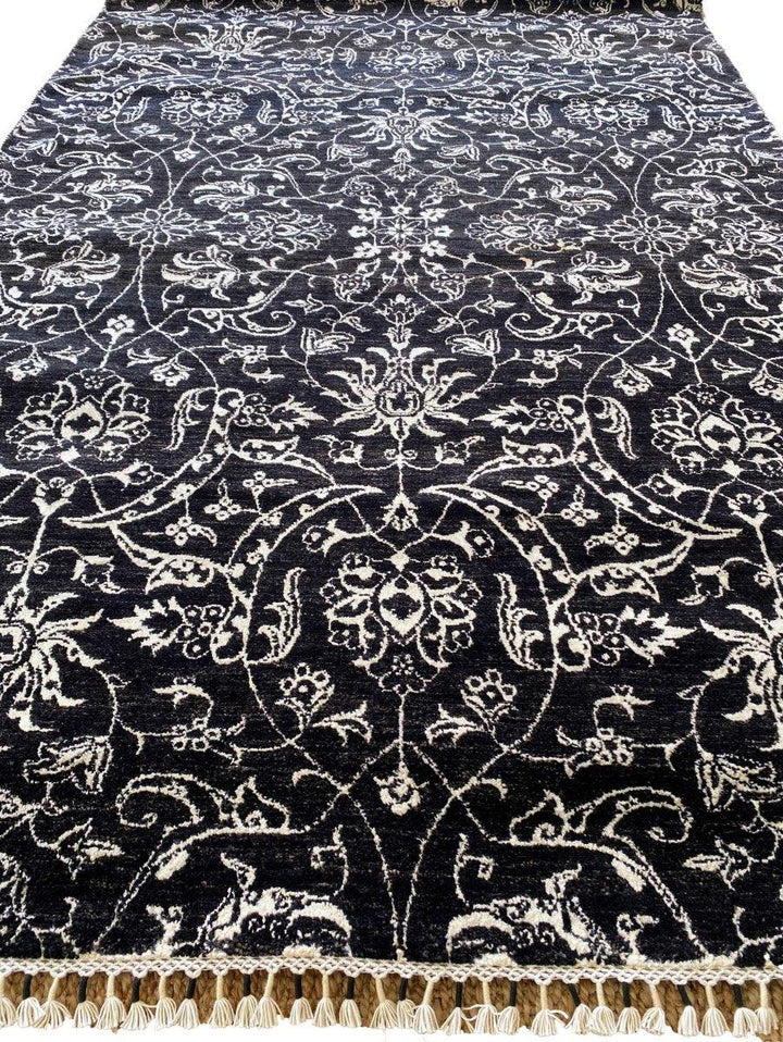 Black & White Floral Rug - Size: 8.11 x 6 - Imam Carpets Online Store