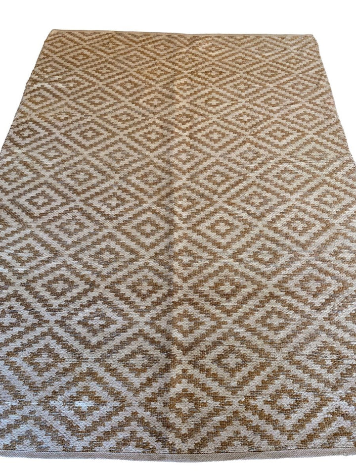 Diamond Flatweave Rug - Size: 7.2 x 5.3 - Imam Carpet Co. Home