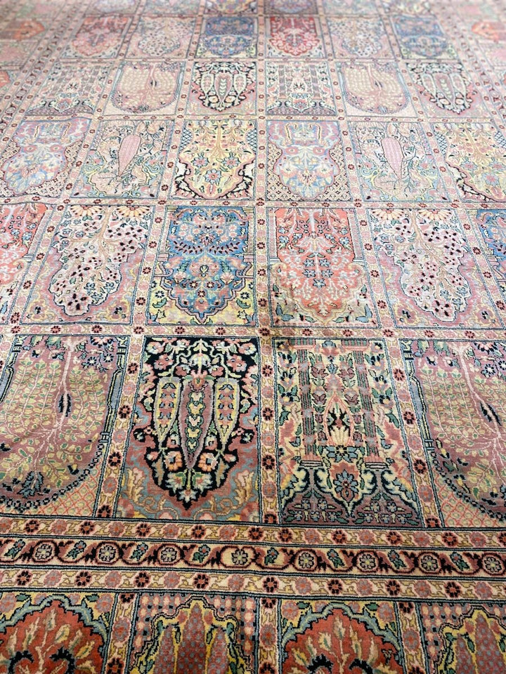 Kashmiri Silk - Size: 11.3 x 7.7 - Imam Carpets Online Store